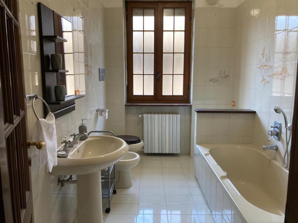 Villa Fernando Castagnole delle Lanze Екстер'єр фото
