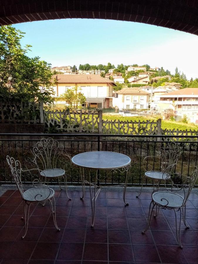 Villa Fernando Castagnole delle Lanze Екстер'єр фото